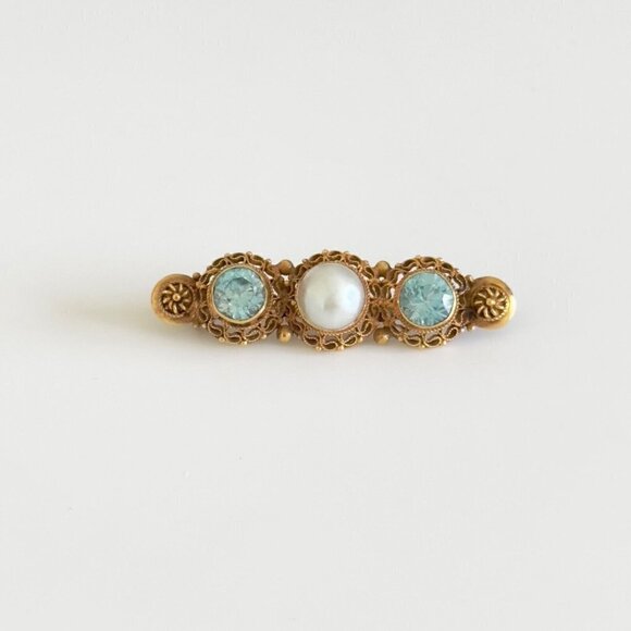 Vintage 14K Yellow Gold Pearl Blue Topaz Three Stone Filigree Bar Brooch Pin - Picture 9 of 9